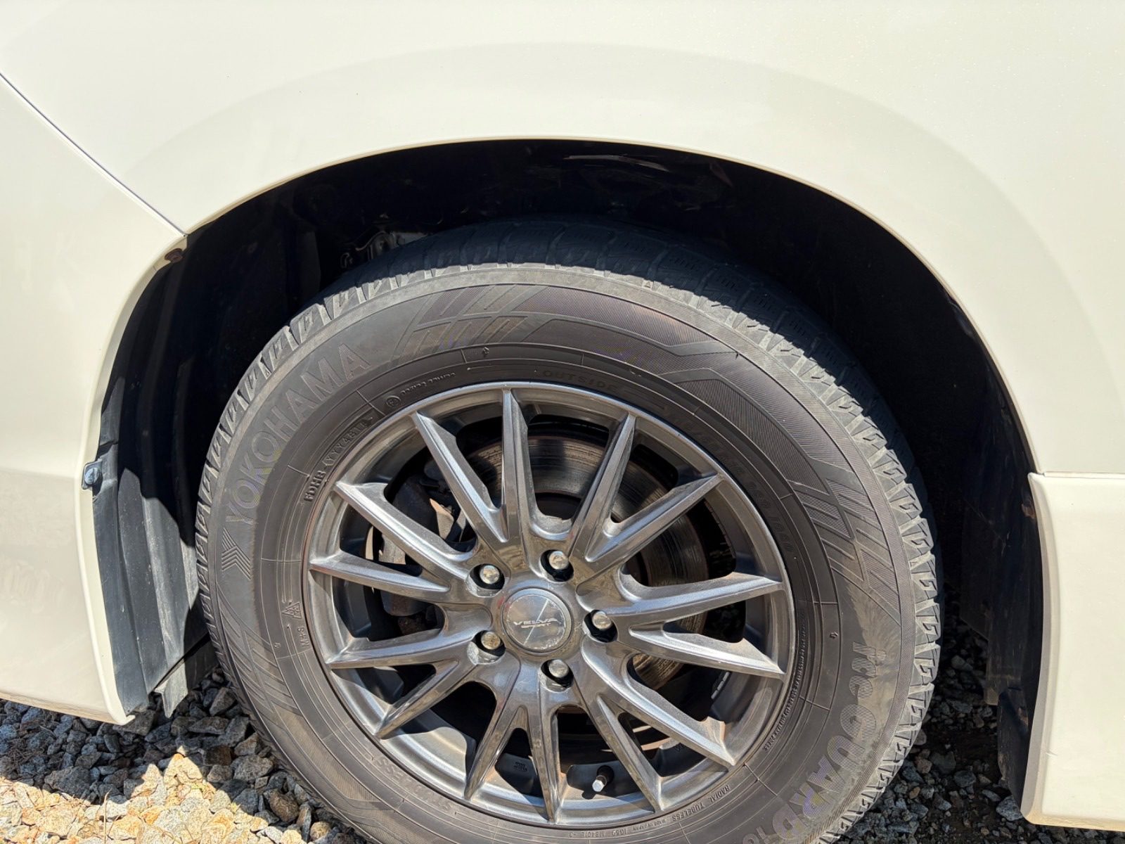 トヨタ アルファード　４WD 写真36
