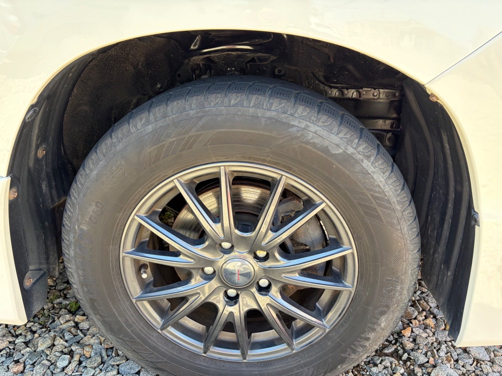 トヨタ アルファード　４WD 写真34