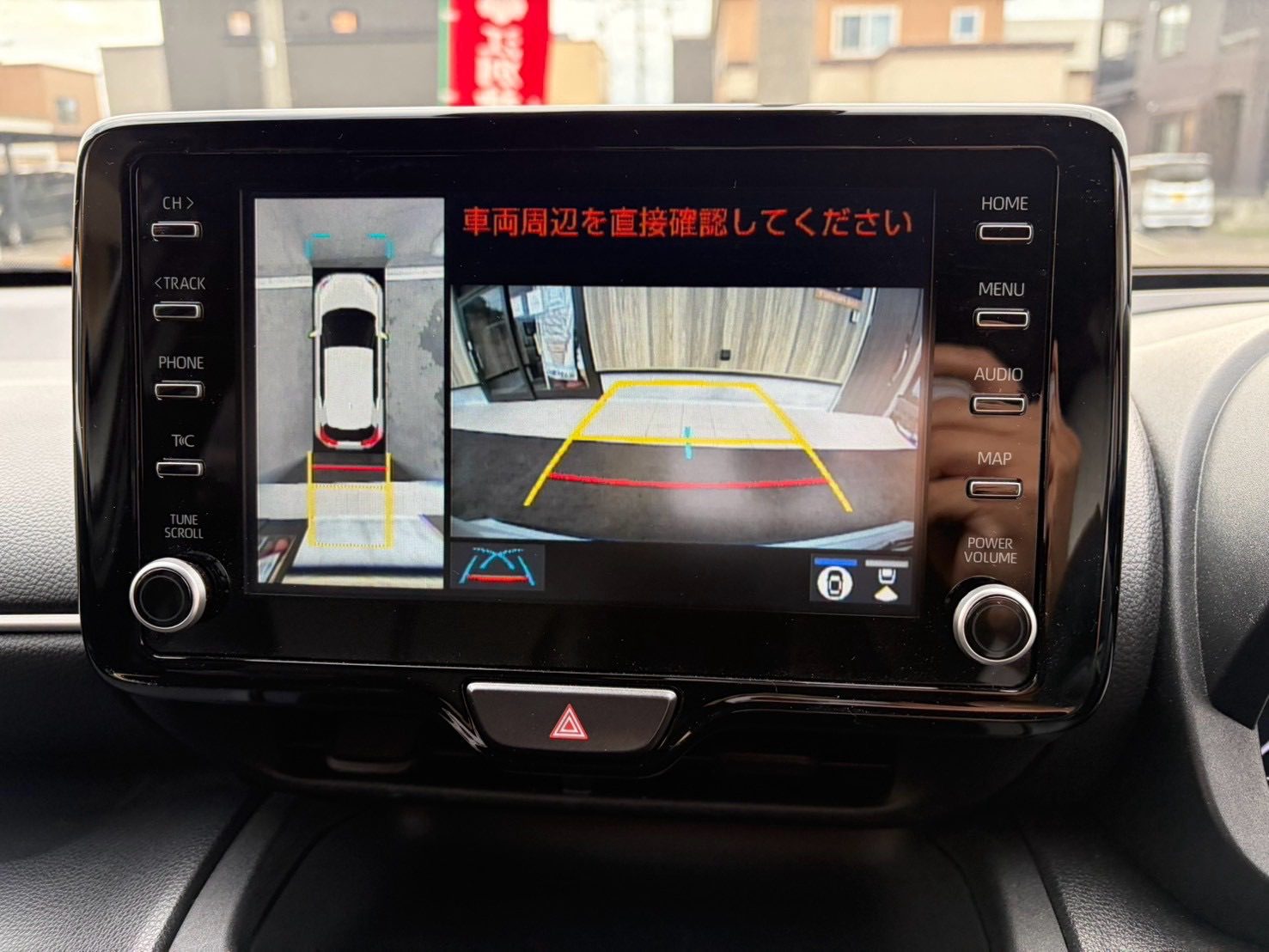 トヨタ ヤリスクロス　ハイブリッド 4WD 写真13